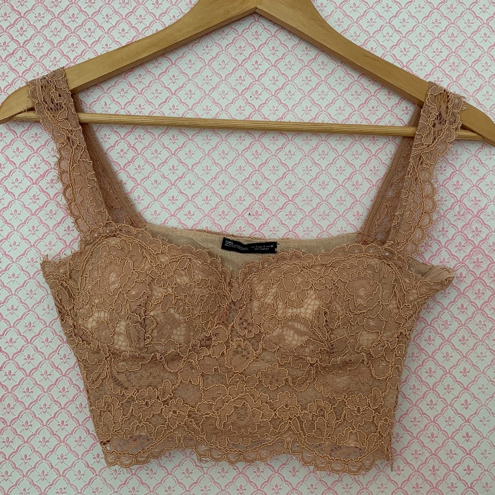 LACE BUSTIER